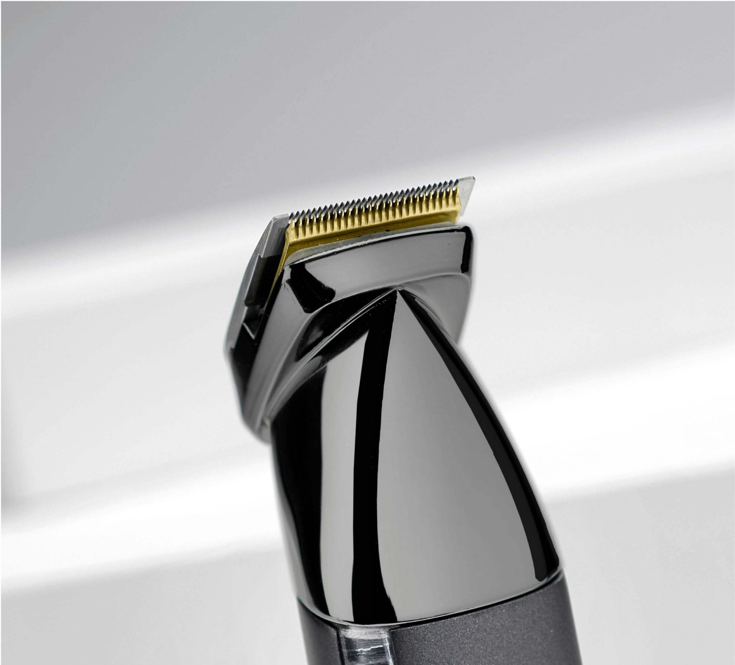 babyliss-mt991e-super-x-metal-series-multitrimmer-titanio-11-guide image 3